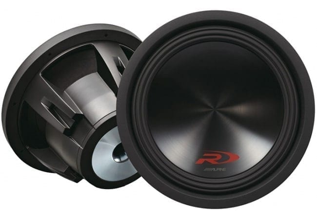 One Subwoofer can be better than two