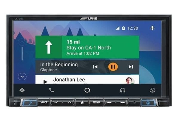 Alpine ILX-207 front view with maps on screen
