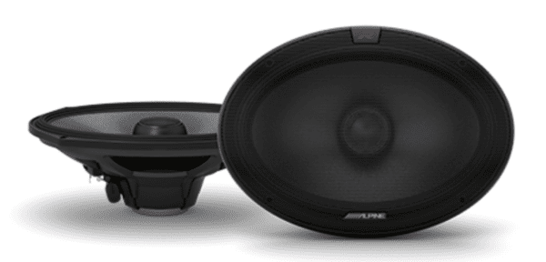 Alpine R-S69.2 speakers with and without grille