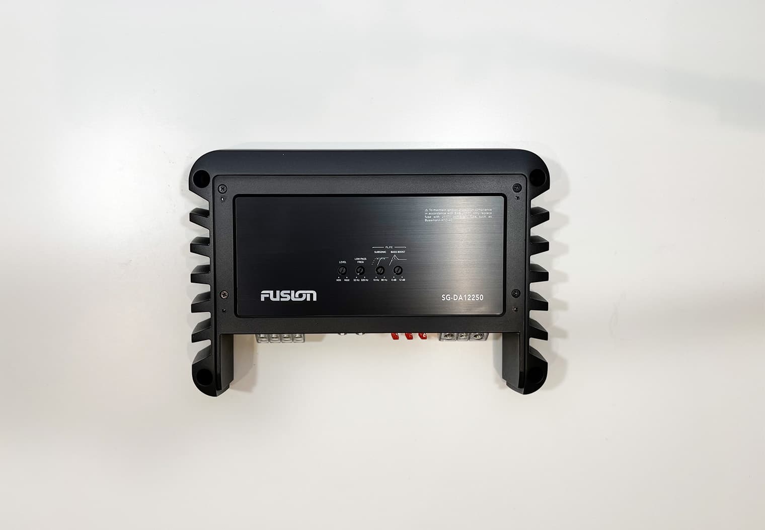 Fusion Signature Series mono amplifier configuration panel