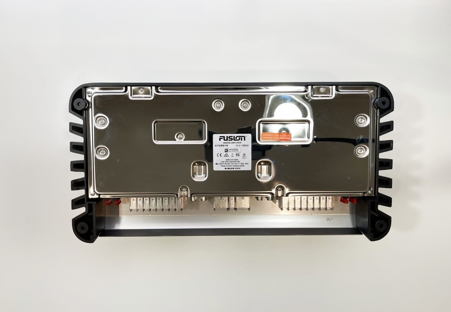 Fusion Signature Series 8ch amplifier underside