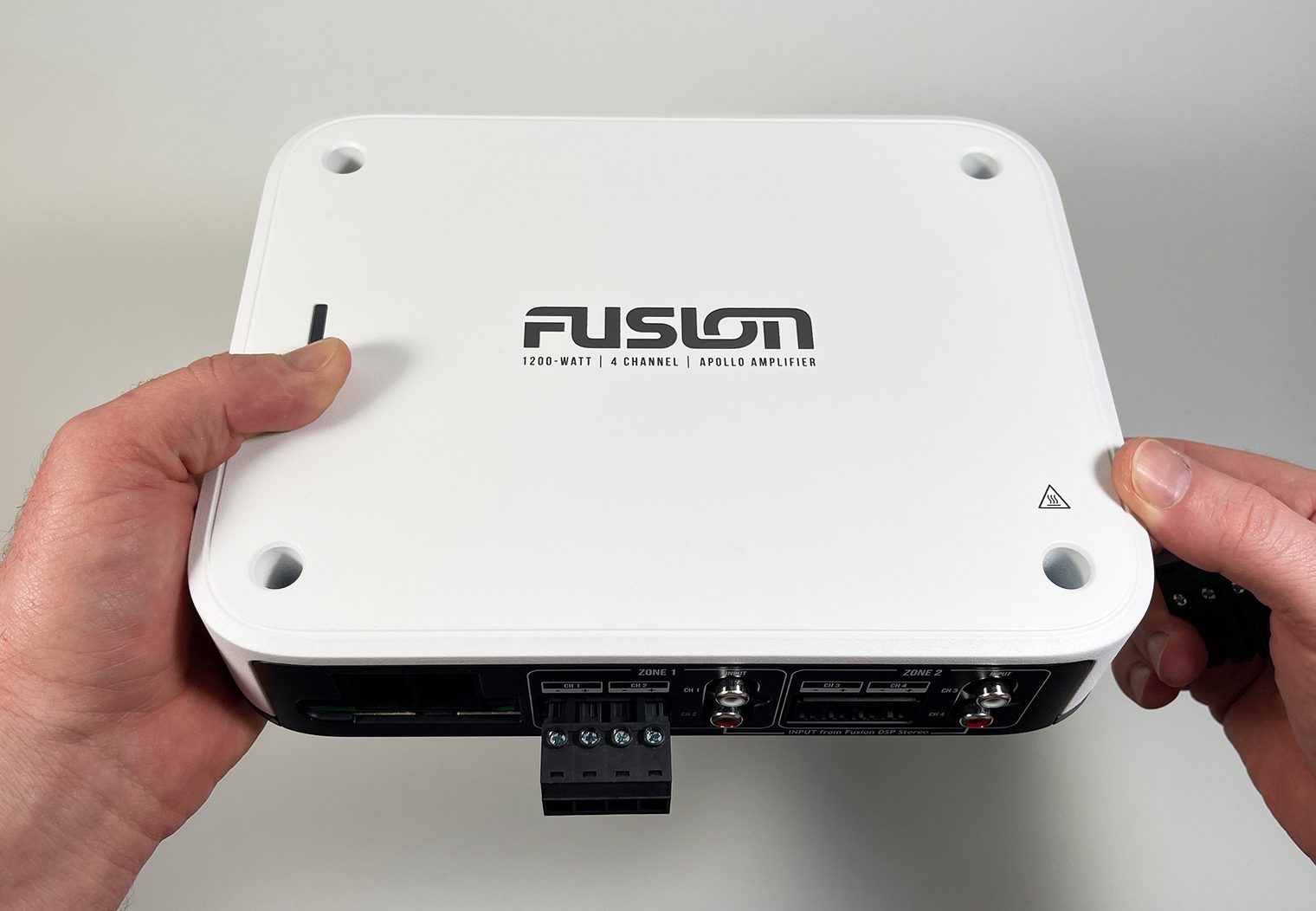 Fusion Apollo MS-AP41200 speaker terminal plugged into the amplifier