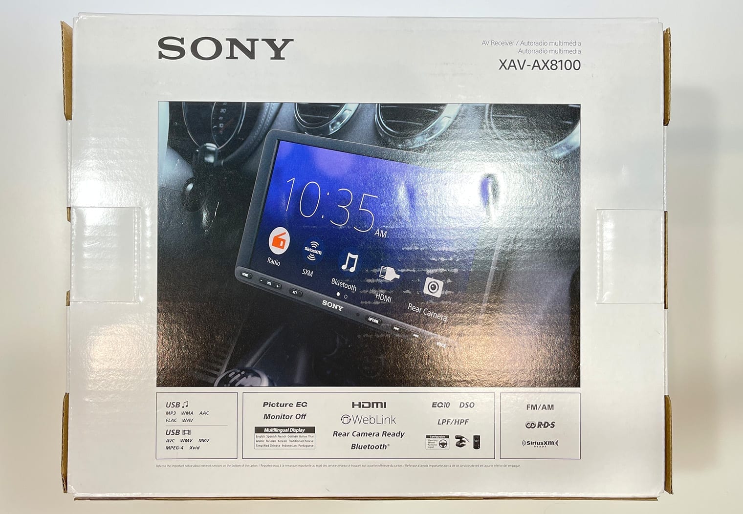 Sony XAV-AX8100 back of the box