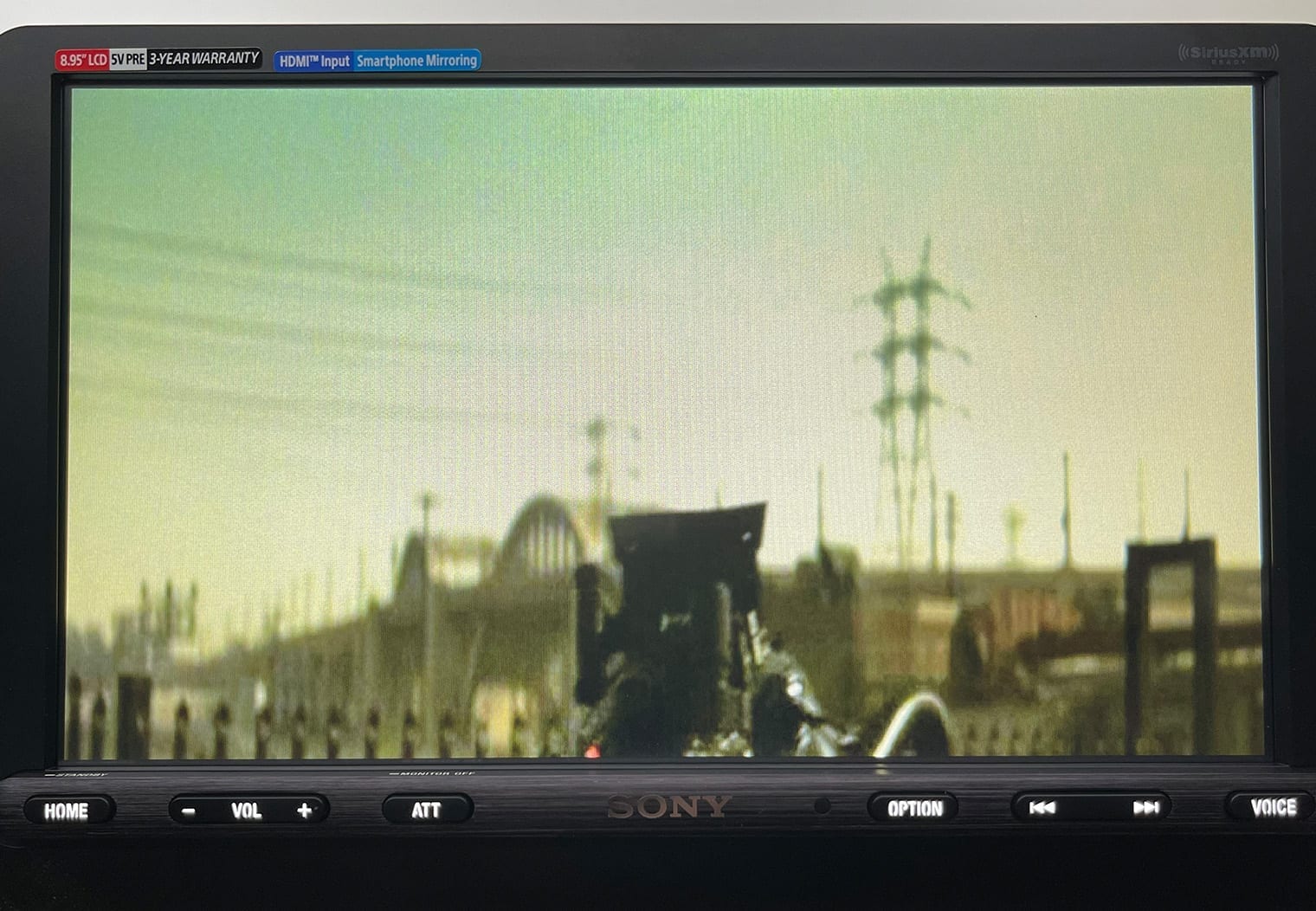 Sony XAV-AX8100 playing usb video