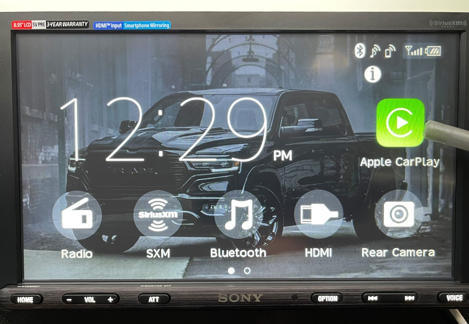 Sony XAV-AX8100 homescreen with apple device connected
