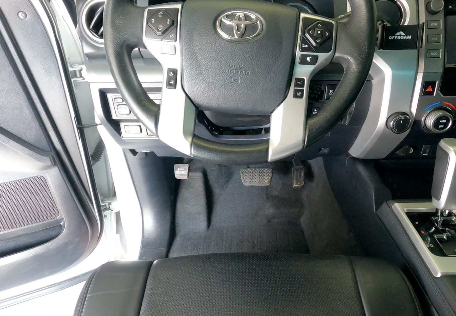 Toyota Tundra Dash Panels Driver Side