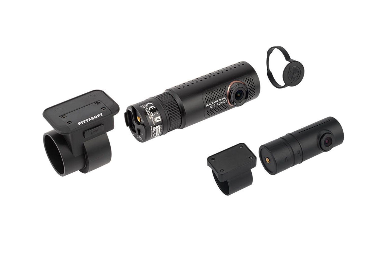 BlackVue DR900X components that come with the camera