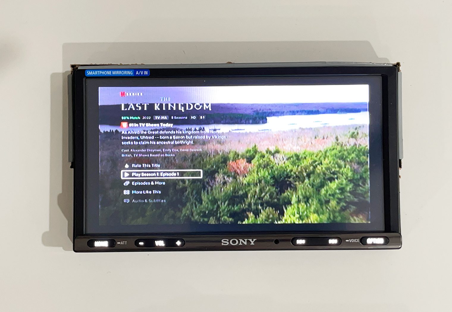 Sony XAV-AX3200 netflix 2