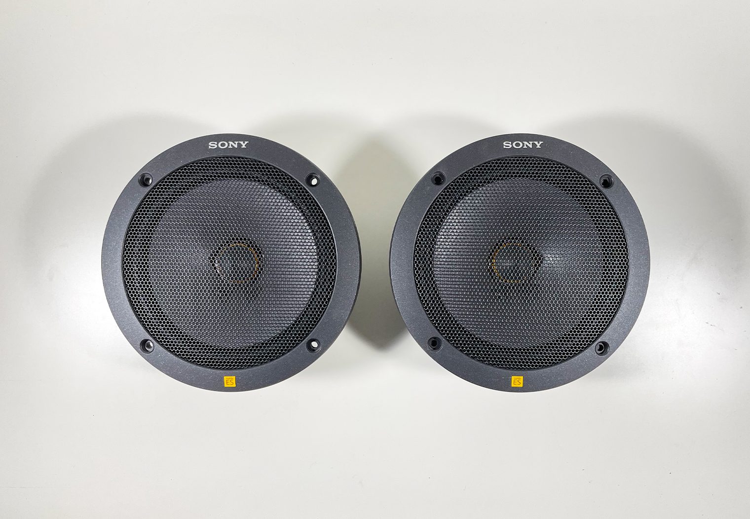 Sony XS-163ES 6 1/2 woofers with grilles