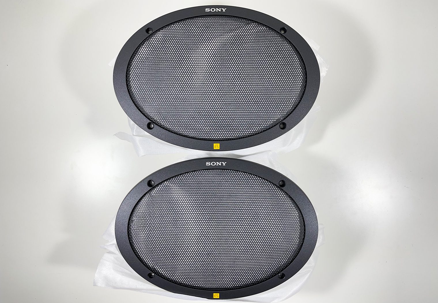 Sony XS-692ES grilles with cloth in between