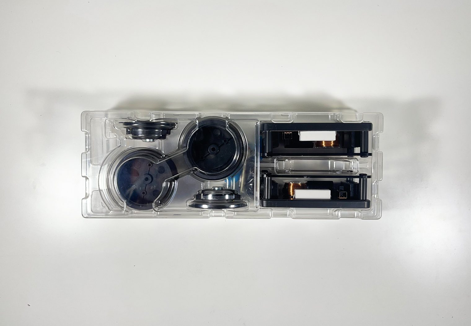 Sony XS-692ES crossovers and tweeters packaging