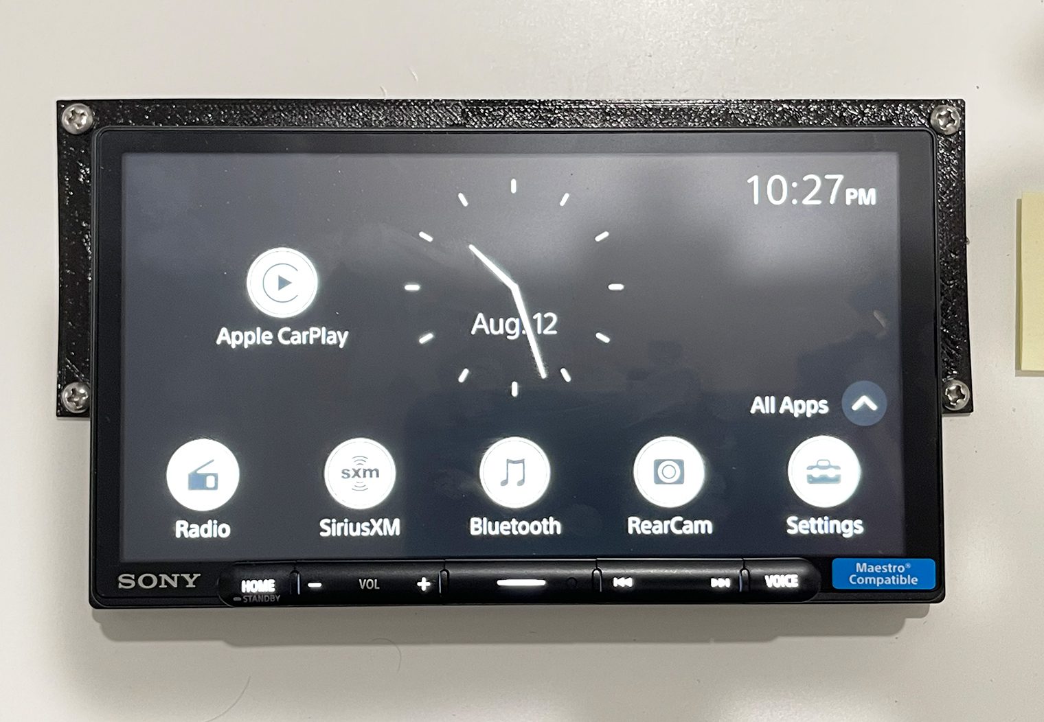 Sony XAV-AX4000 vs XAV-AX6000 homescreen closeup