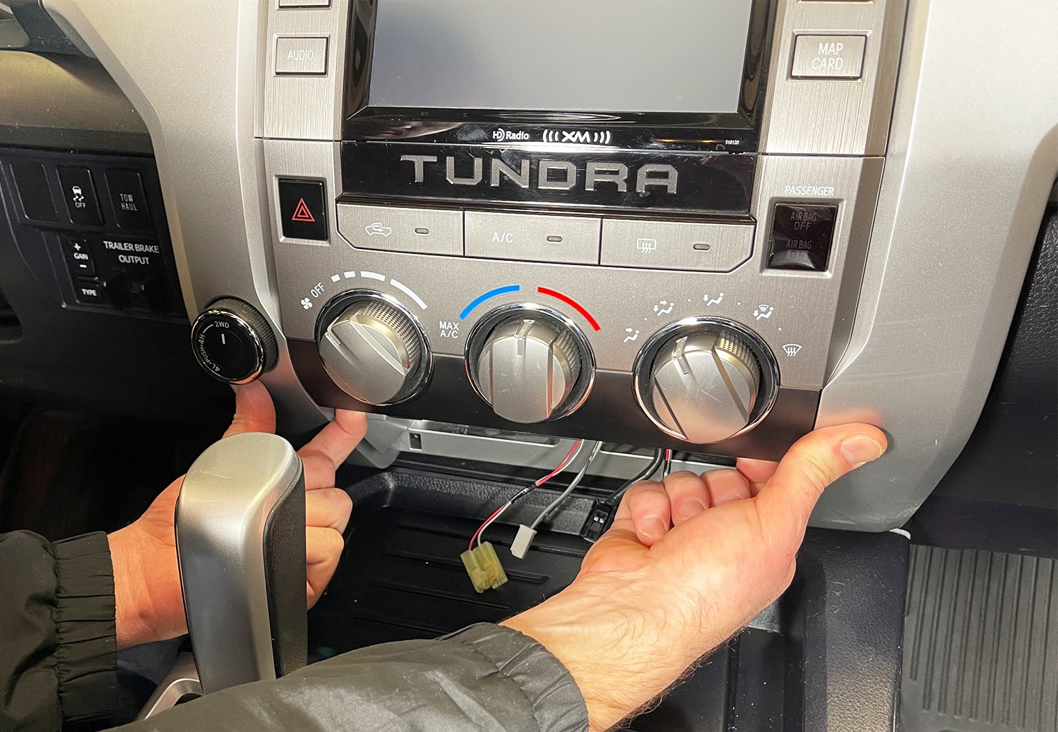 Uninstalling OEM Head Unit 2014-2021 Toyota Tundra climate removal