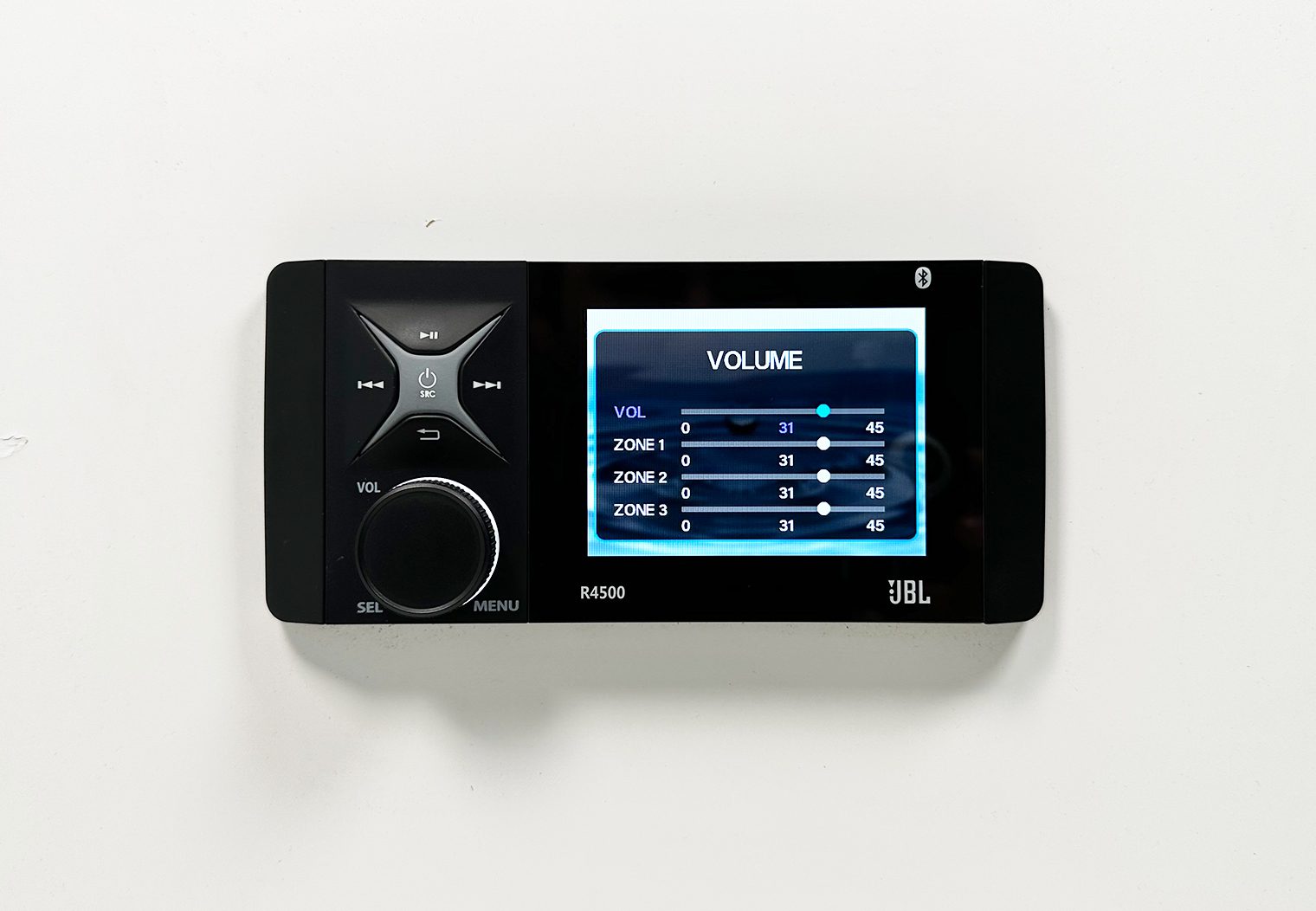 JBL R4500 main volume adjust