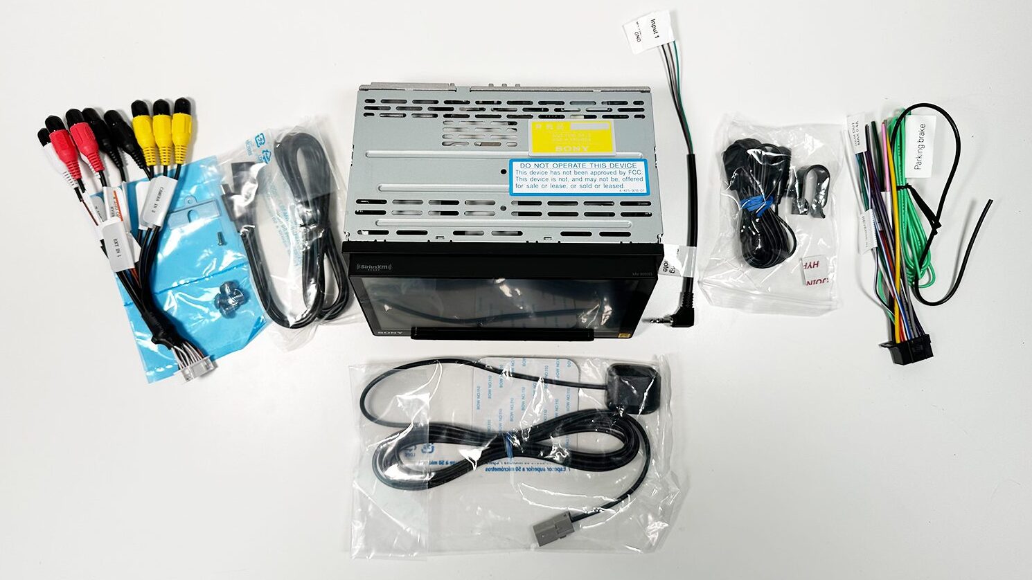 Sony XAV-AX9000 components in the box
