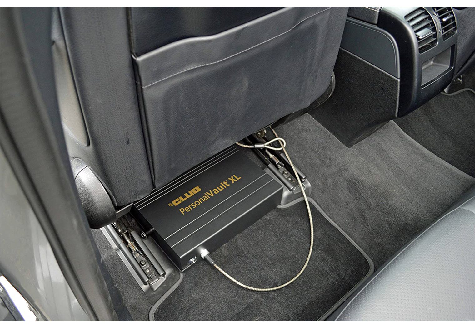 The Club Personal Vault XL under seat