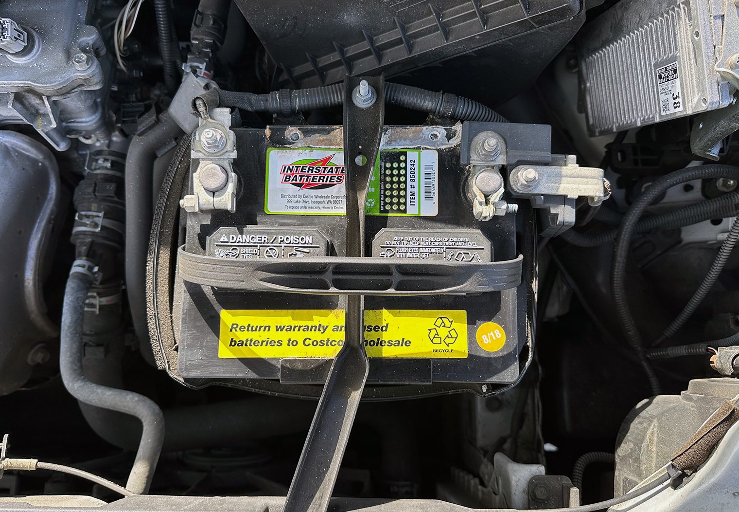2014-2018 Toyota RAV4 Battery