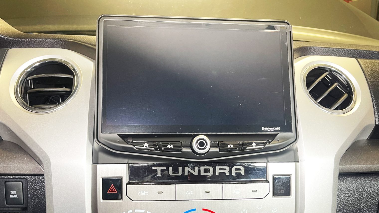Stinger HEIGH10 OEM Replacement Head Unit in a Toyota Tundra