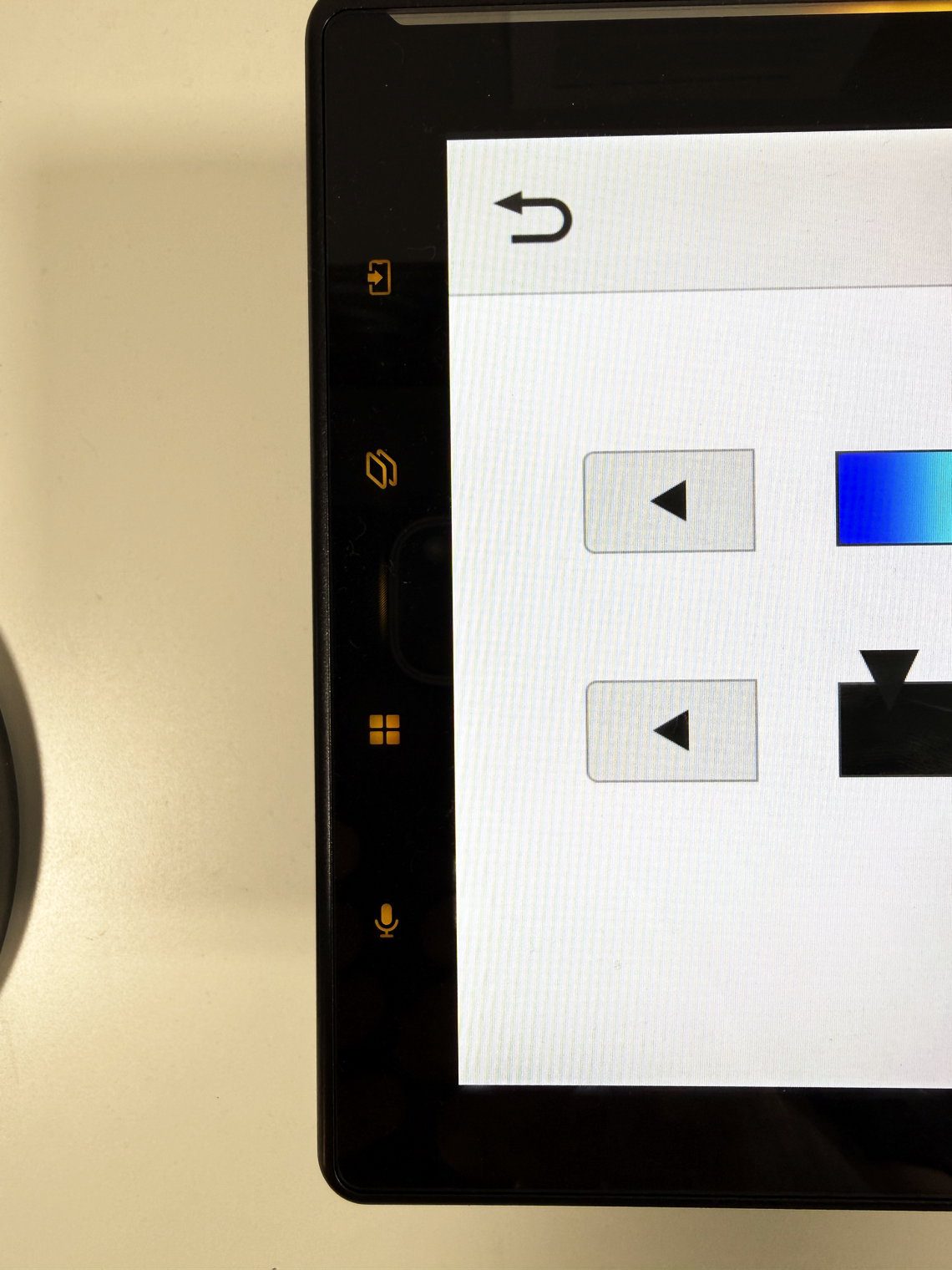 Pioneer DMH-WT8000NEX touch keys lit dimmer after turning the illumination brightness down